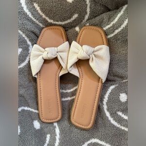 Old Navy sandals